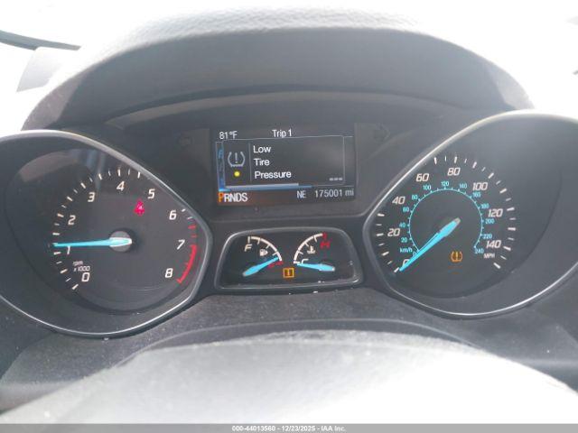 Ford Escape S Image 10