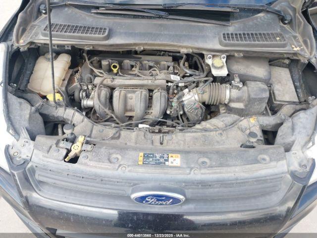 Ford Escape S Image 2