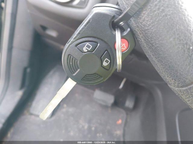 Ford Escape S Image 11