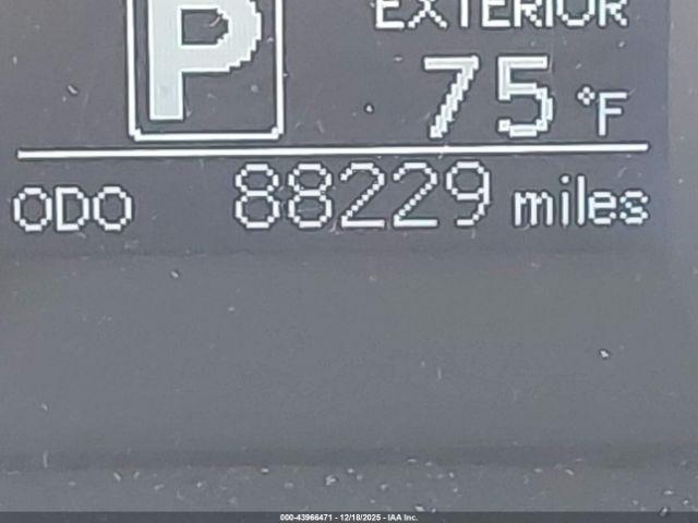 Toyota Sienna L 7 Passenger Image 5