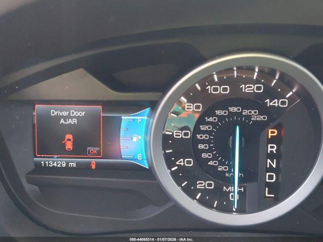 Ford Explorer Xlt Image 4