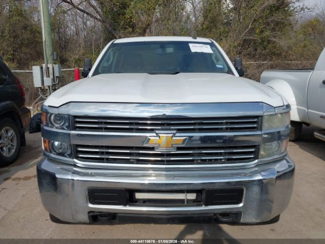 Chevrolet Silverado 2500 Wt Image 4