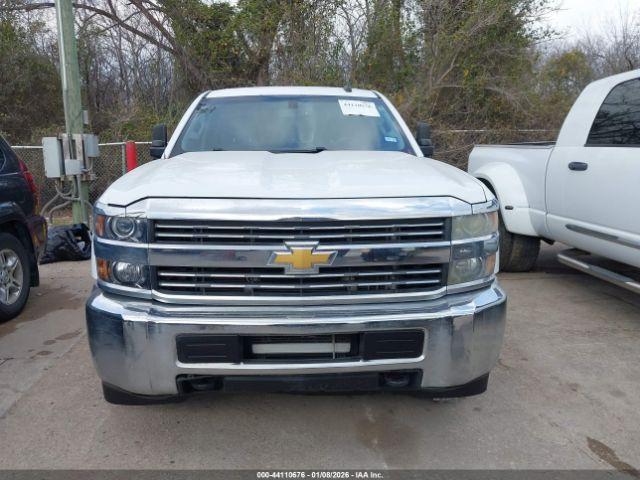 Chevrolet Silverado 2500 Wt Image 11