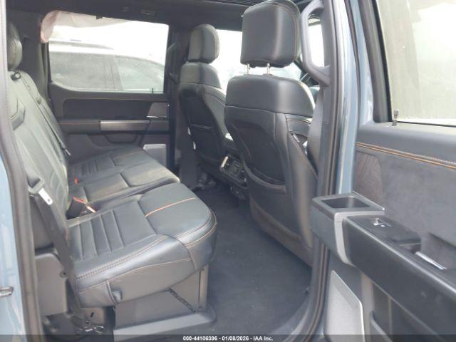 Ford F-150 Platinum Image 6