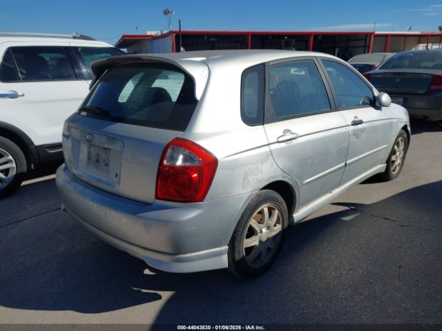 Kia Spectra Image 15