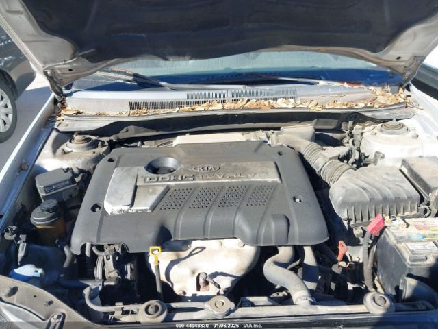 Kia Spectra Image 14