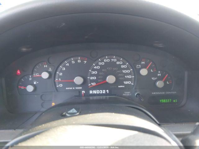 Ford Explorer Image 8