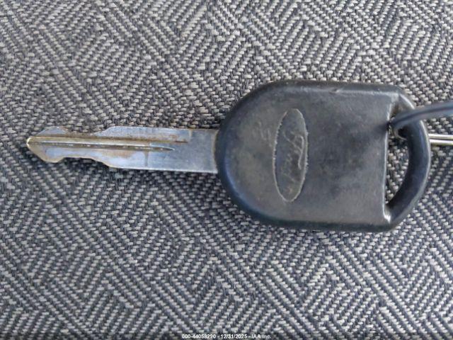 Ford Explorer Image 10