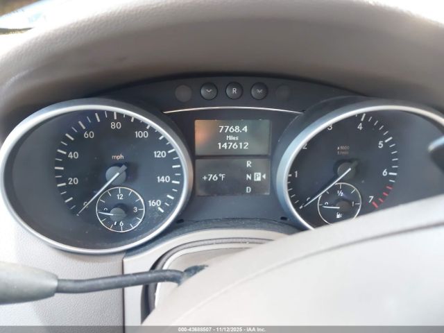 Mercedes-Benz M-Class 4matic Image 3