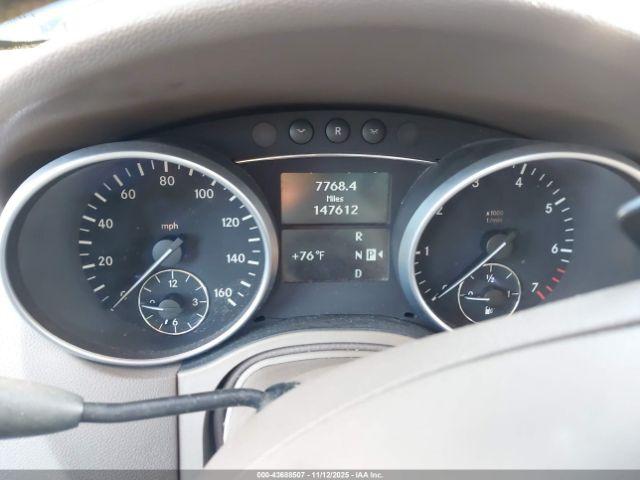 Mercedes-Benz M-Class 4matic Image 3