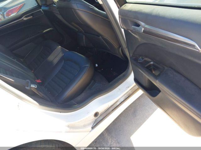 Ford Fusion Se Image 5