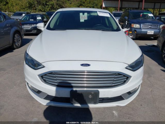 Ford Fusion Se Image 11