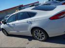 Ford Fusion Se Image 13