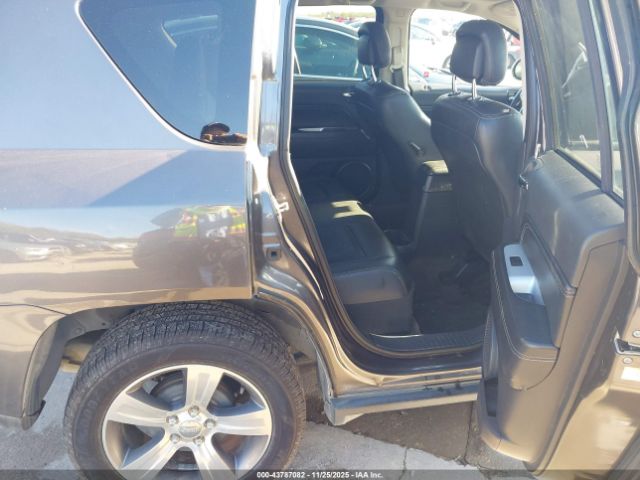 Jeep Compass High Altitude Edition Image 3