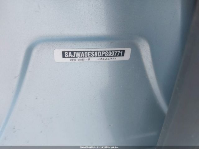 Jaguar XF I4 T Image 9