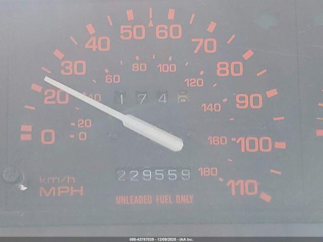 Mazda B Series Short Bed Image 4