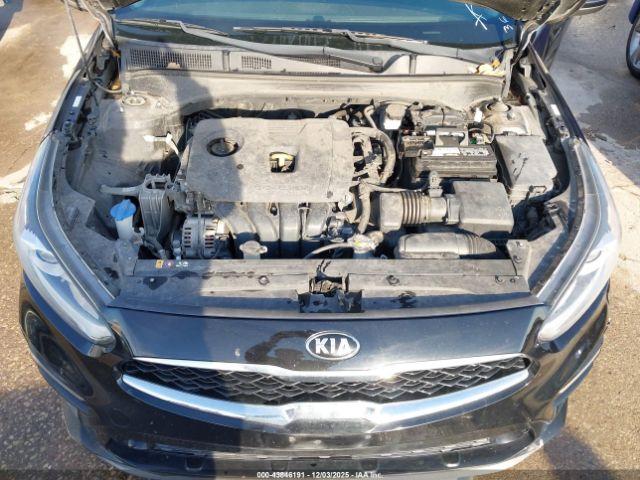 Kia Forte S Image 7