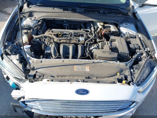 Ford Fusion S Image 8