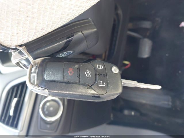 Ford Fusion S Image 7