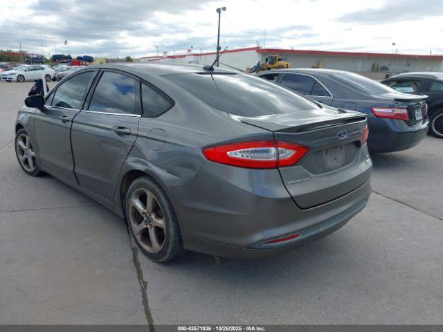 Ford Fusion Se Image 5