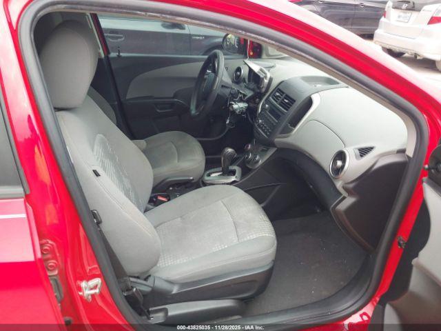 Chevrolet Sonic Ls Auto Image 3