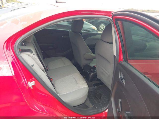 Chevrolet Sonic Ls Auto Image 8