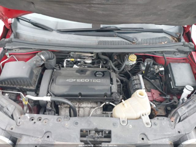 Chevrolet Sonic Ls Auto Image 10