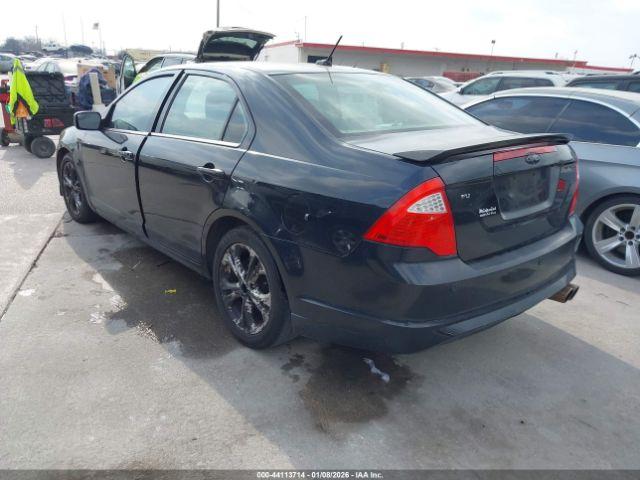 Ford Fusion Se Image 8