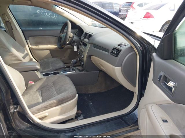 Ford Fusion Se Image 2