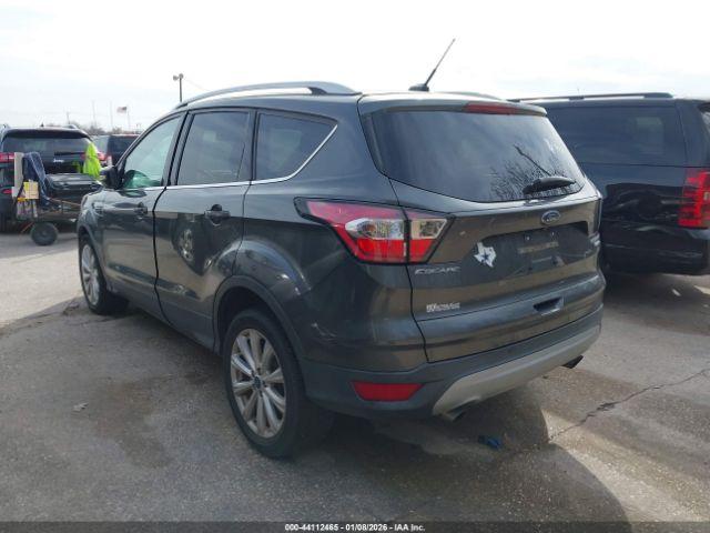 Ford Escape Titanium Image 11