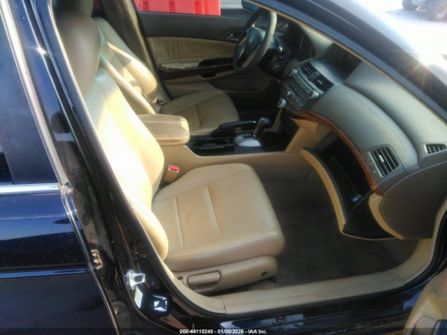 Honda Accord 2.4 Ex Image 11