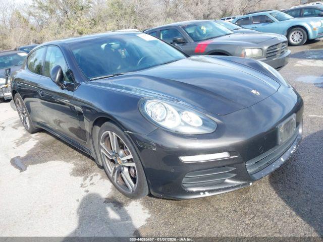  Salvage Porsche Panamera