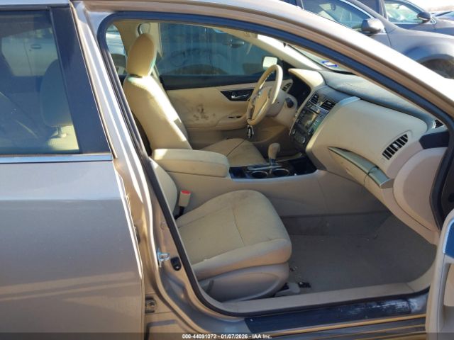 Nissan Altima 2.5 S Image 3