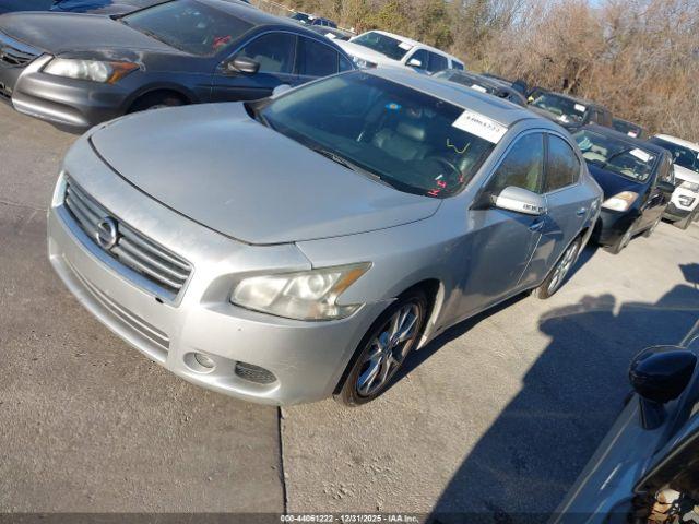 Nissan Maxima 3.5 Sv Image 11