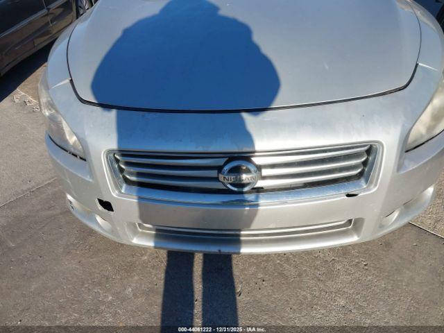 Nissan Maxima 3.5 Sv Image 5