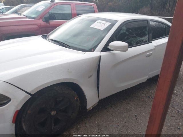 Dodge Charger Se Image 19