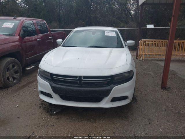 Dodge Charger Se Image 18
