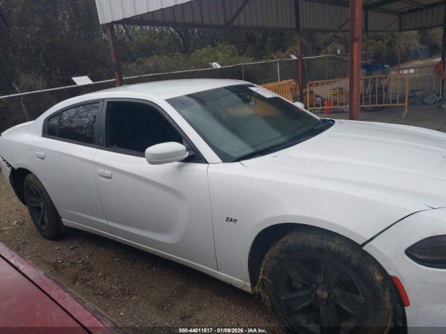 Dodge Charger Se Image 17