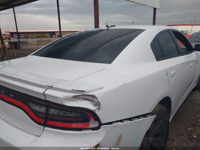 Dodge Charger Se Image 10