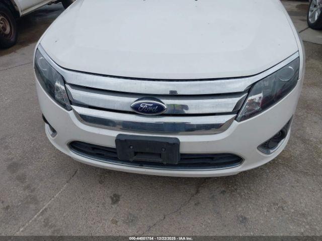 Ford Fusion Image 2