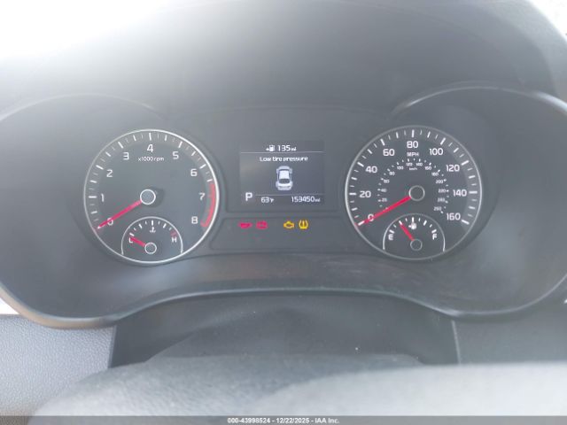 Kia Optima Lx Image 14