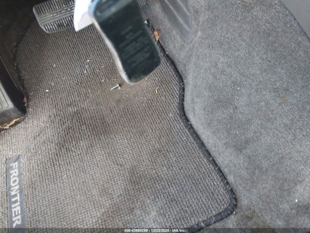 Nissan Frontier Nismo Off Road Image 8