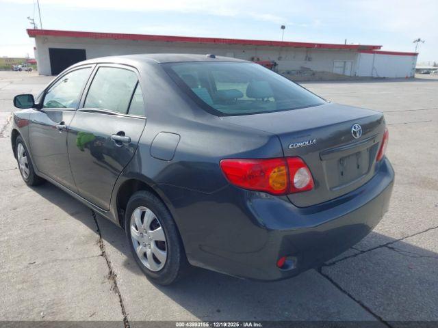 Toyota Corolla Le Image 2