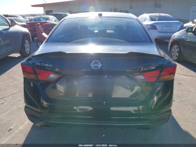 Nissan Altima 2.5 Sr Image 12