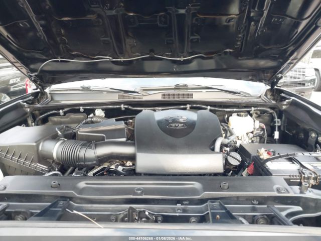 Toyota Tacoma Trd Off-road Image 2