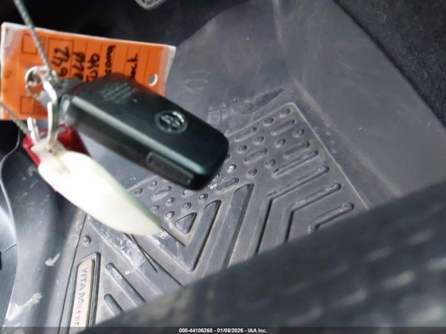 Toyota Tacoma Trd Off-road Image 6