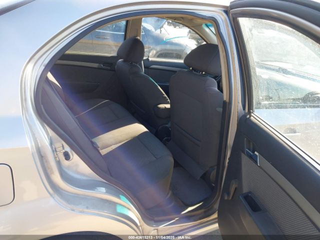 Chevrolet Aveo Ls Image 8