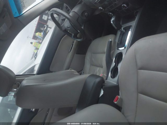 Ford Fusion Image 11