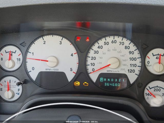 Dodge Ram 4500 Image 2