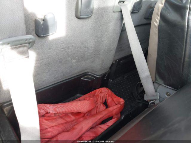 Dodge Ram 4500 Image 9